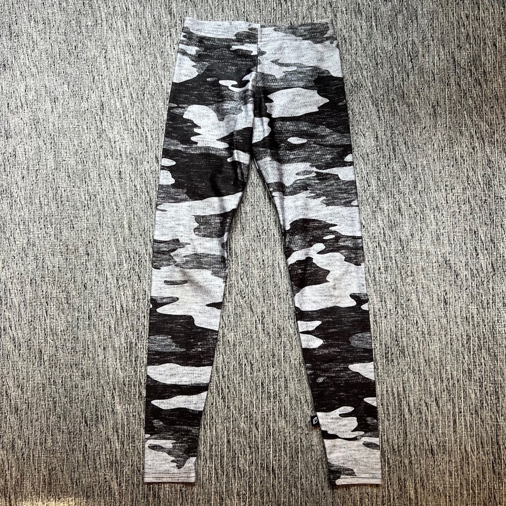 Terez Kids Grey Camo Leggings